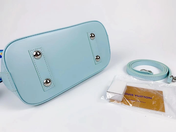 ルイヴィトンバッグ角部分ディテール